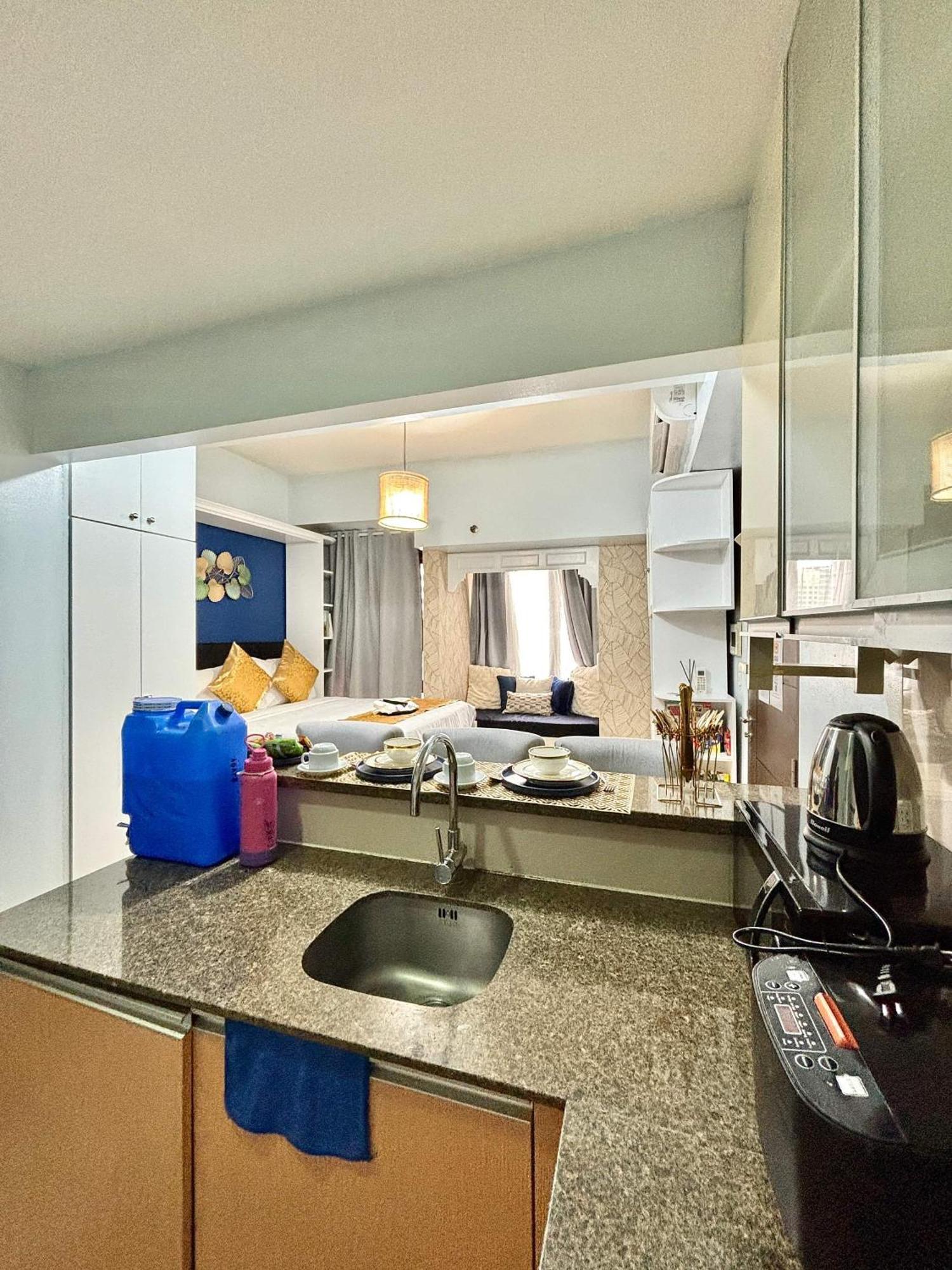Greenbelt Hamilton Tower 1 Makati City Extérieur photo